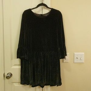 Madewell Black Velvet Bell Sleeve Dress
